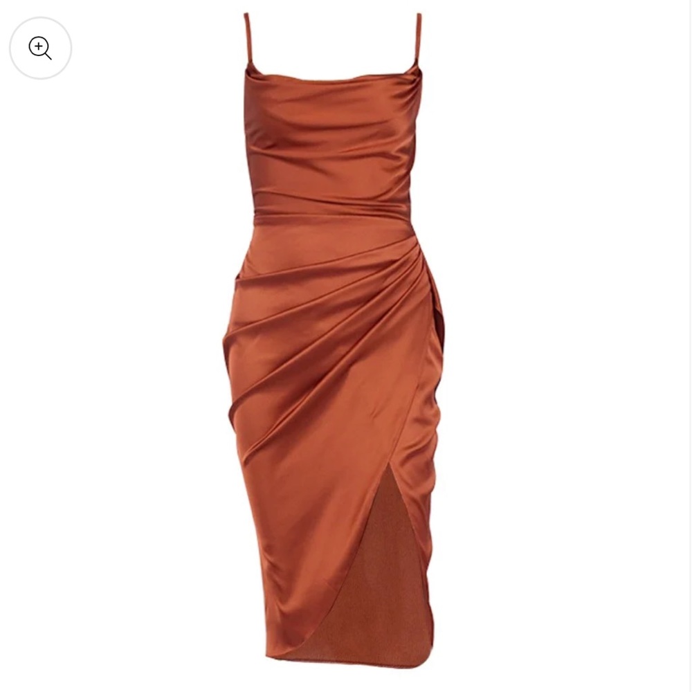 NWOT Spaghetti Strap Midi Dress